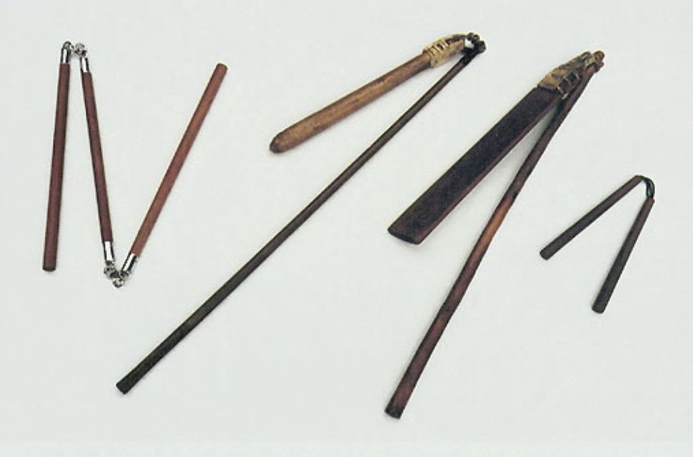 Comparaison Sansetsukon, Nunchaku et fléaux occidentaux